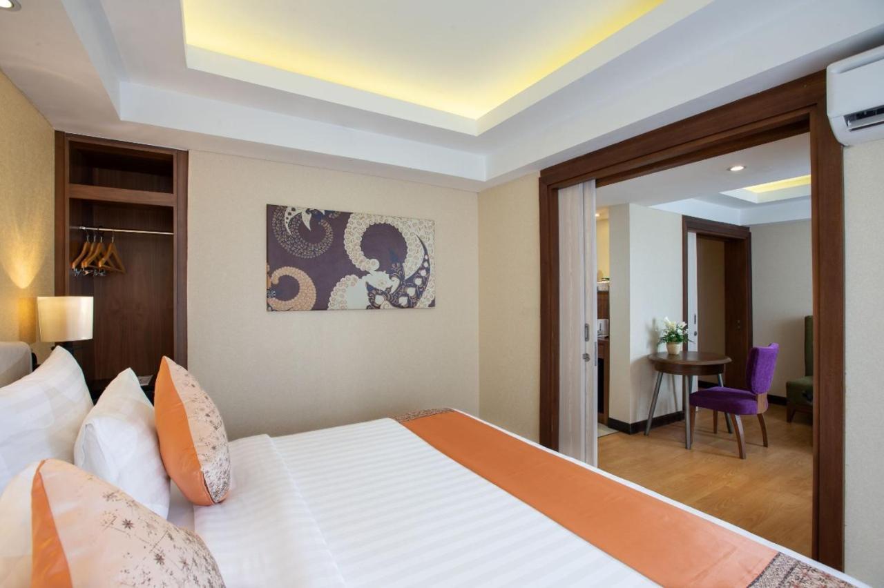 Sahid Raya Hotel & Convention Yogyakarta Maguwo Exterior photo